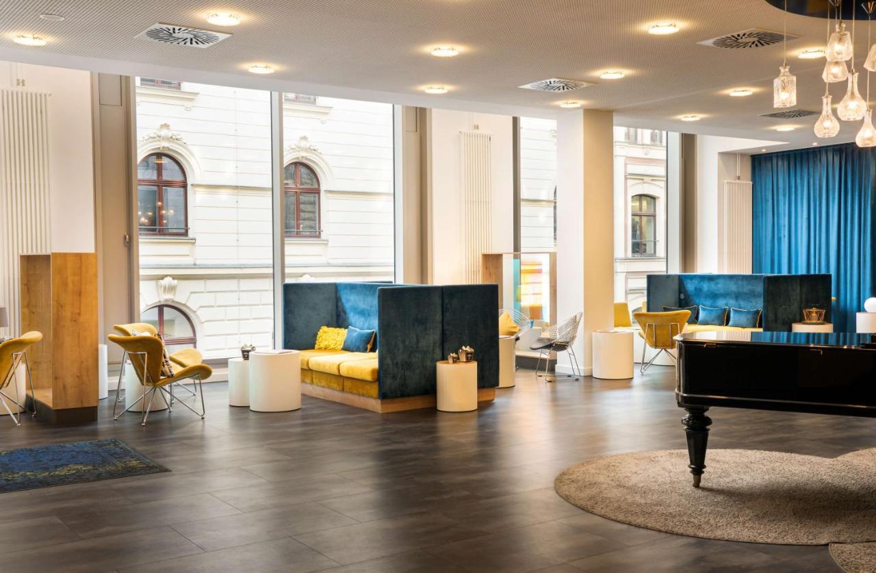 Hotel Elaya Center 4*