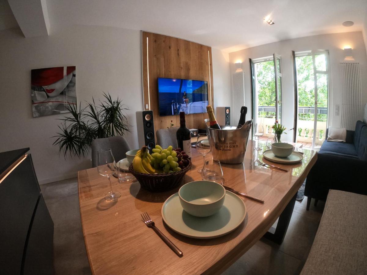 Apartment Exclusive Im Zentrum, Rb Stadion & Arena! *