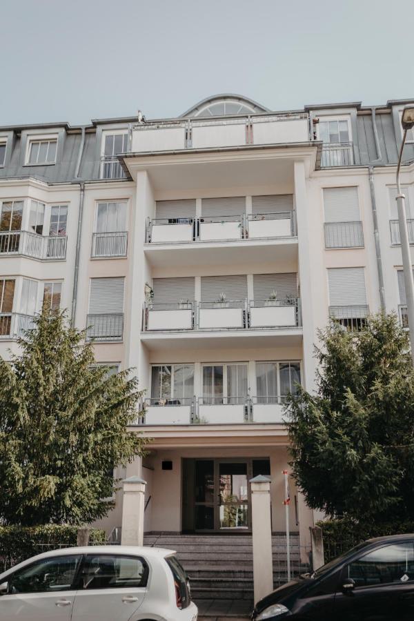 Traber Im Herzen Leipzigs Balkon Parkplatz Apartment *