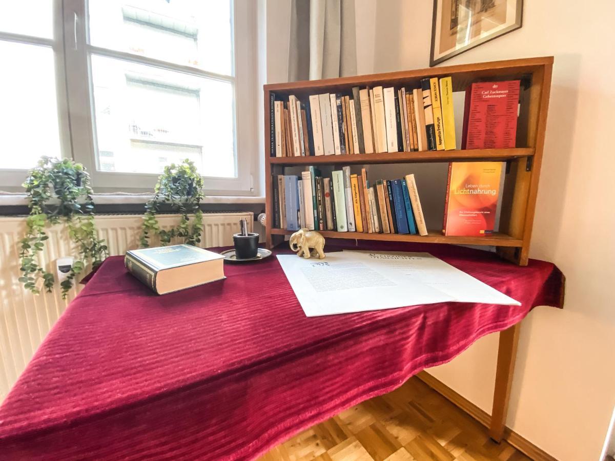 Historische 3raum Zentrumsnah In - Balkon, Tv, Marmorbad, Privatbibliothek Appartement Leipzig