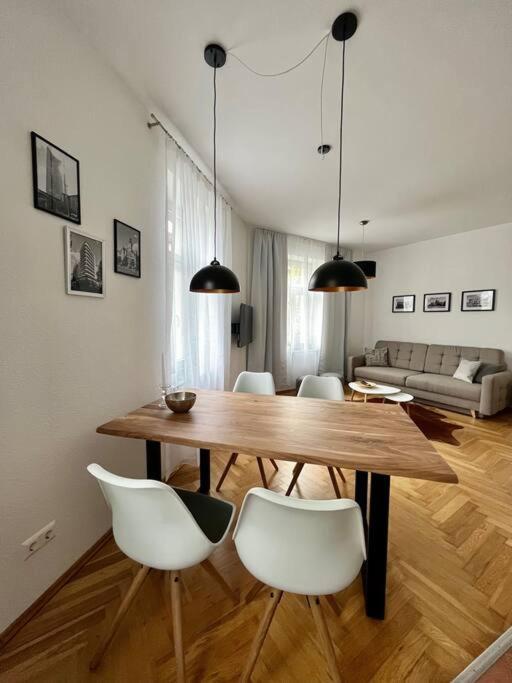 Firstclass 2r_apartment In Appartement