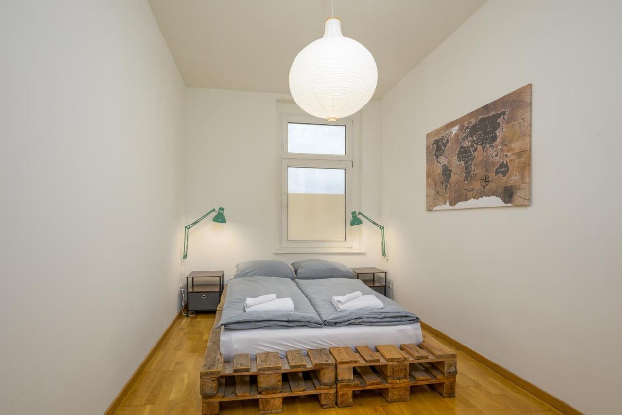 Arbio I Retro Apart In Apartment