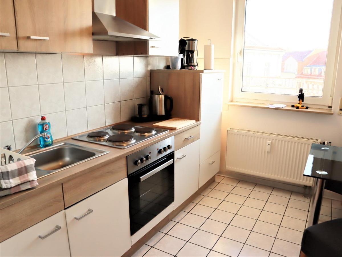 Exklusive Mit Dachterrasse In Schleussig Appartement *