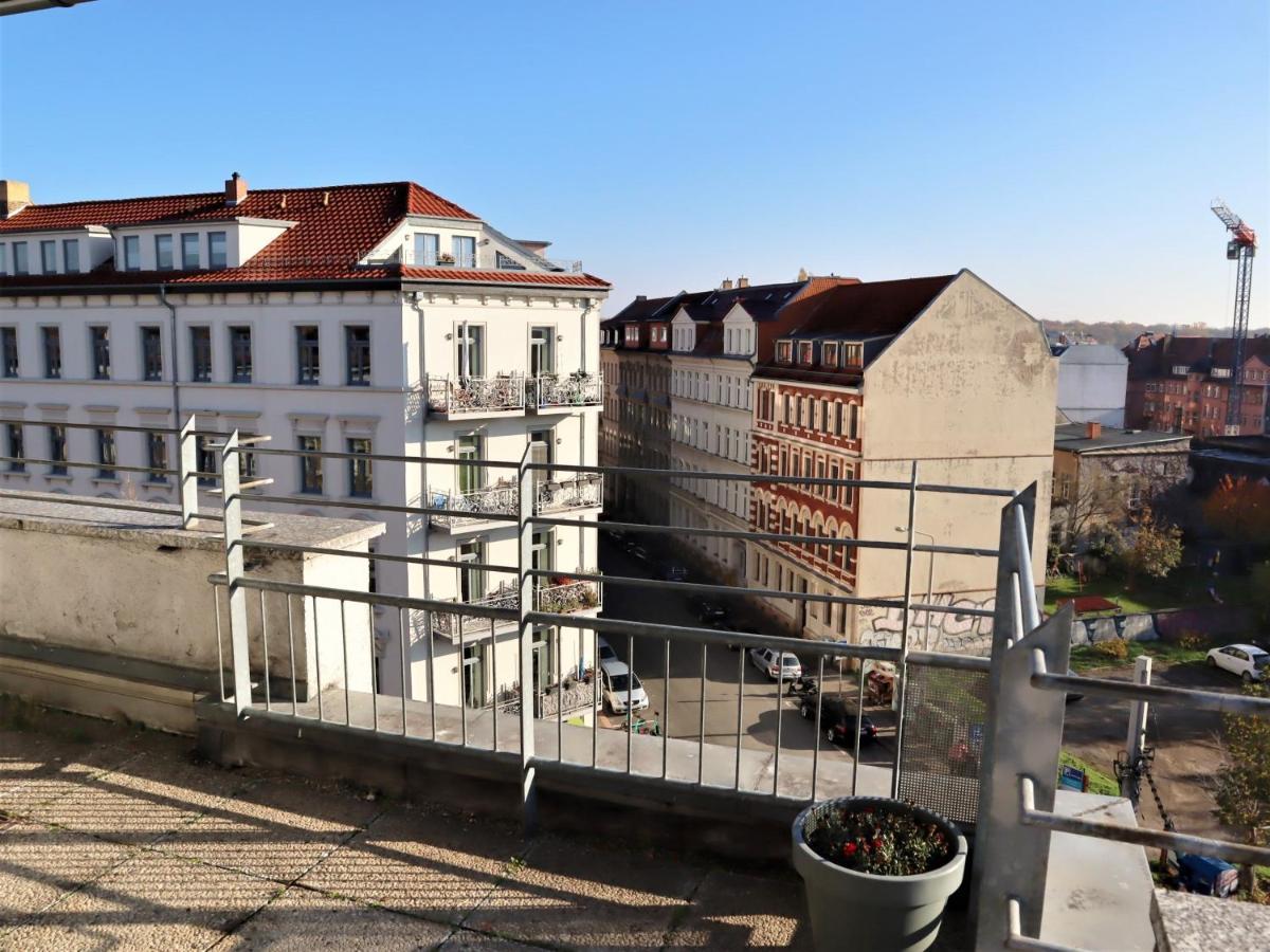 Appartement Exklusive Mit Dachterrasse In Schleussig Leipzig