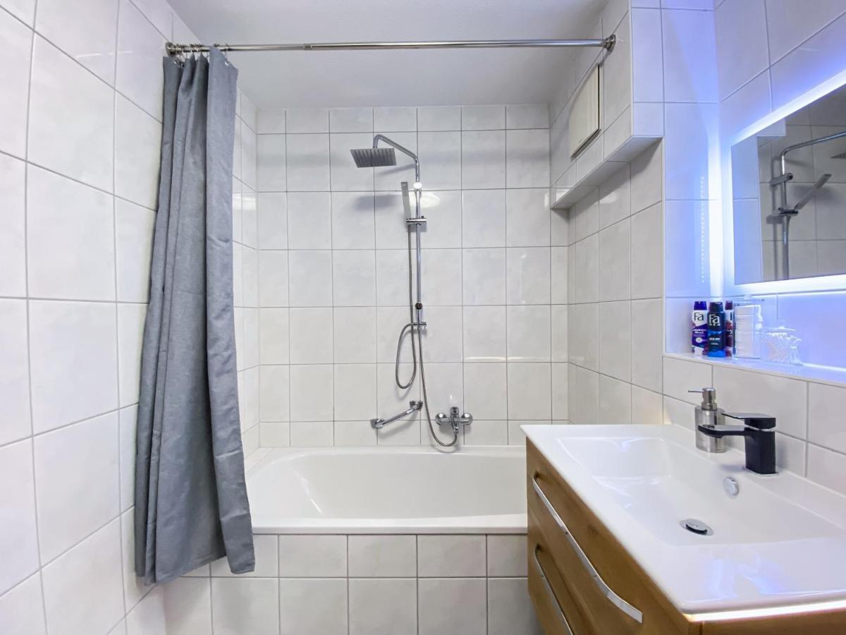 Appartement Wohlfuehl-apartment Mit Kostenfreier Tiefgarage, Wifi & Terrasse