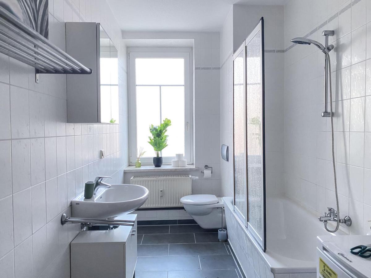 Stilvolle 2 Mit Kueche, Tv, Waschmaschine Appartement *