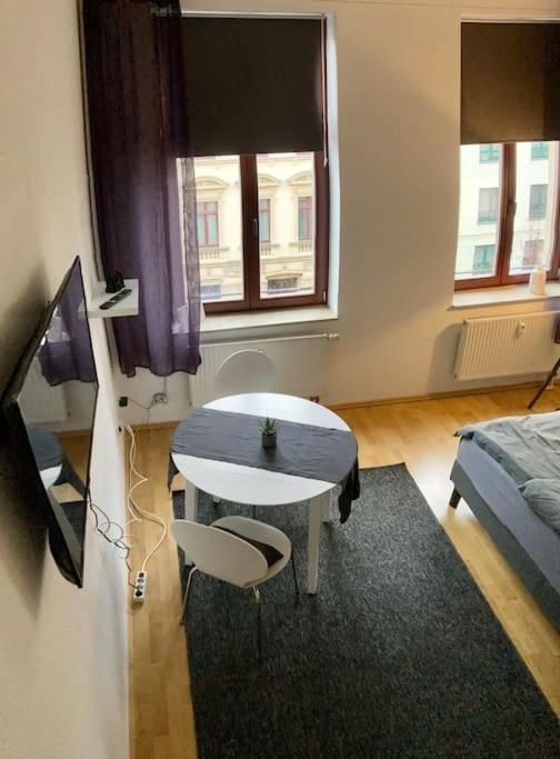 Cozy Studio-apartment - Suedplatz Appartement *