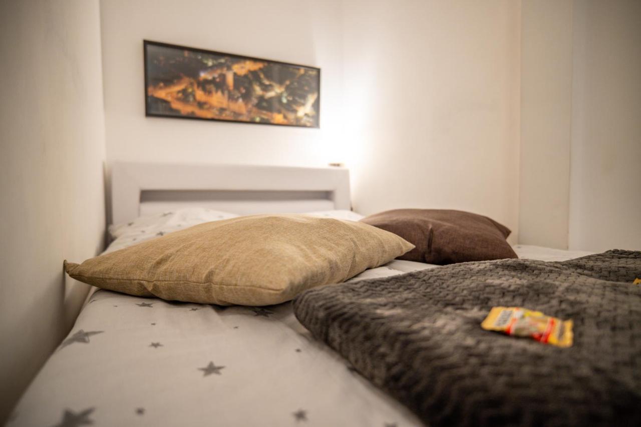 Zentral Fewo - Eg - Karli - 30qm - Kueche - Disneyplus * Leipzig