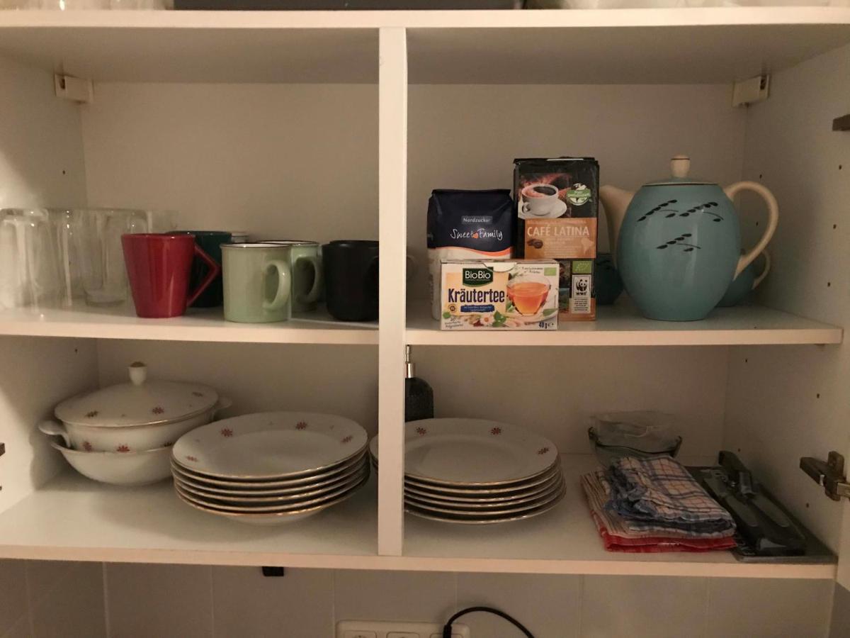 Appartement Live Easy With Balcony,netflix, Quiet, Close To Football Stadium, Direct Train Connection, Espresso Maker *