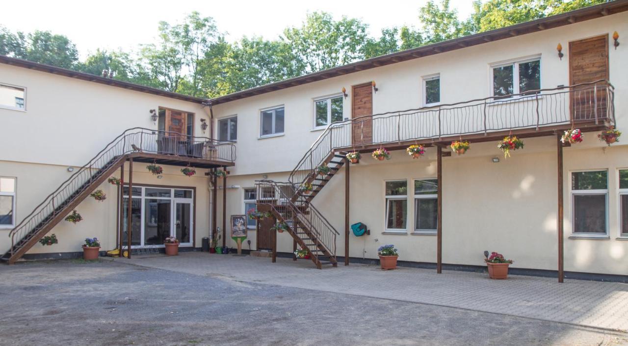 Black Der Sportschule Badura Appartement