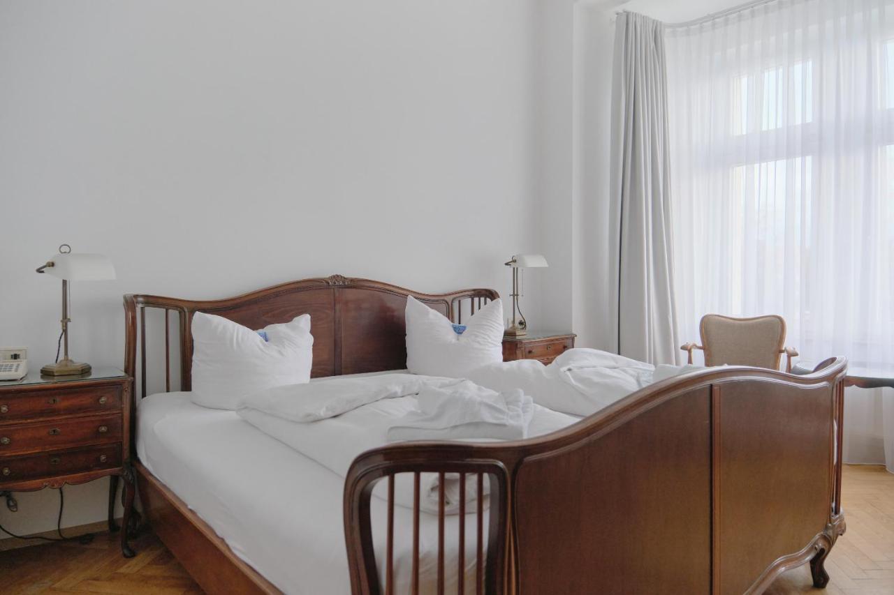 Jahrhunderthotel Hotel