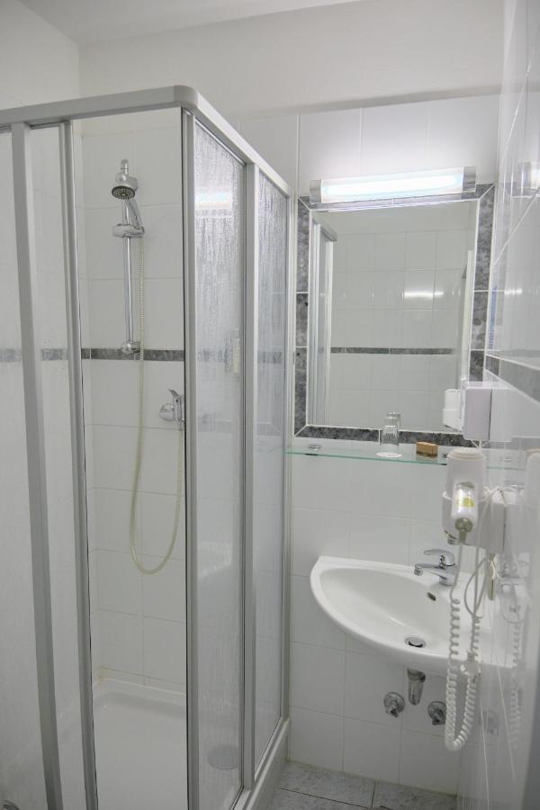 Jahrhunderthotel Hotel 3*