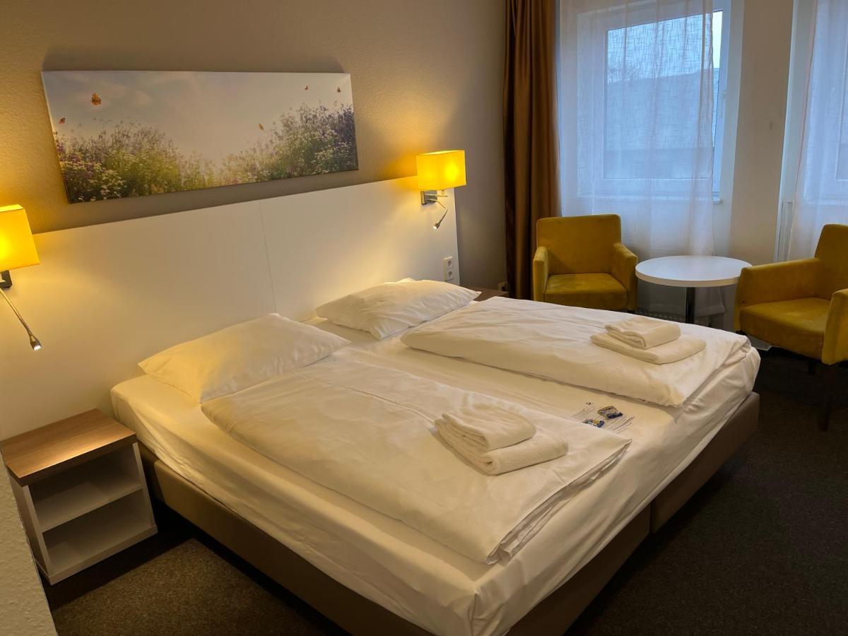 Astral'inn & Restaurant Hotel 3*