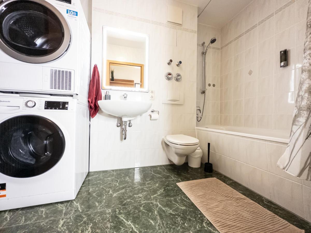 Ambiente-wohnung - Zentrum Und Park In 5 Minuten Zu Fuss - Parkplatz - Netflix Appartement Leipzig
