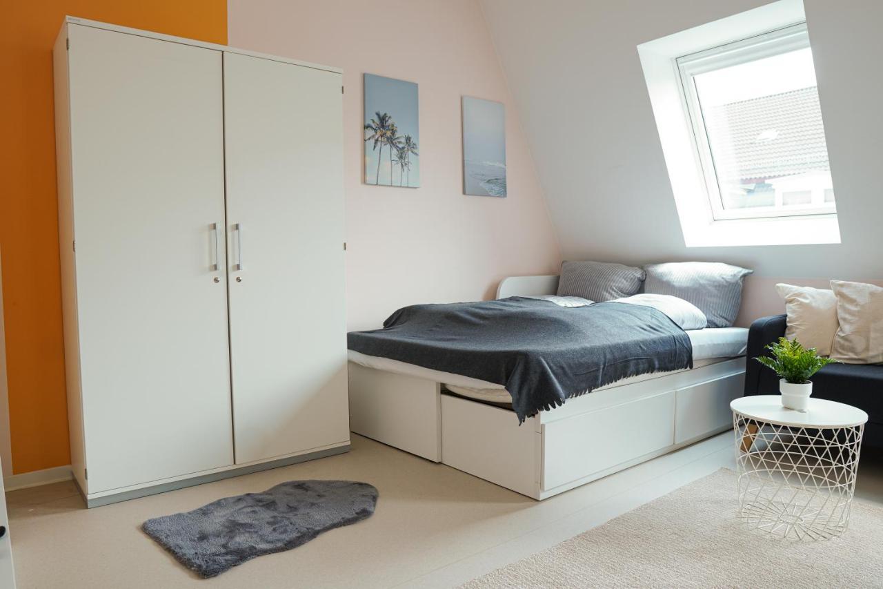 Fullhouse - - S1 - Elevator Appartement