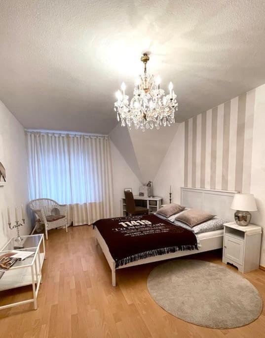 Appartement Dachgeschosswohnung Mit 2 Schlafzimmern Zentrum Nord Mit Aufzug *