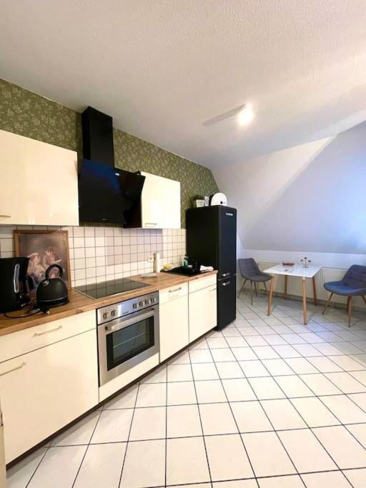 Dachgeschosswohnung Mit 2 Schlafzimmern Zentrum Nord Mit Aufzug Appartement Leipzig