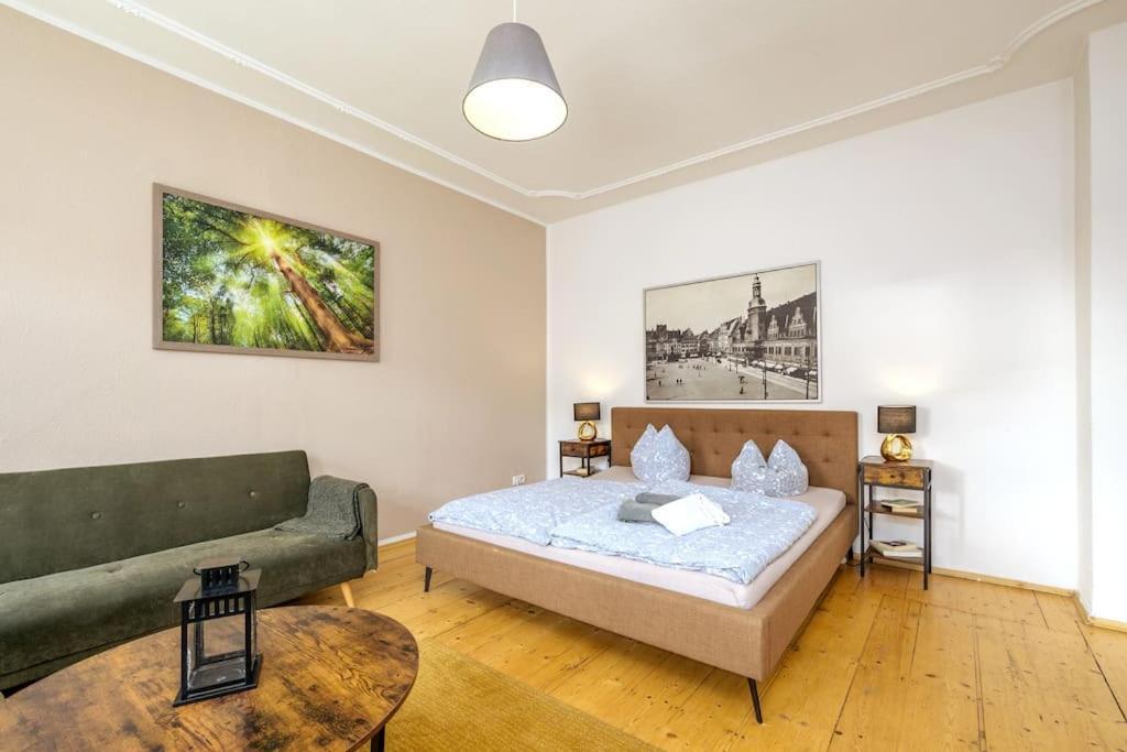 Apartment Your Sunny Castle *