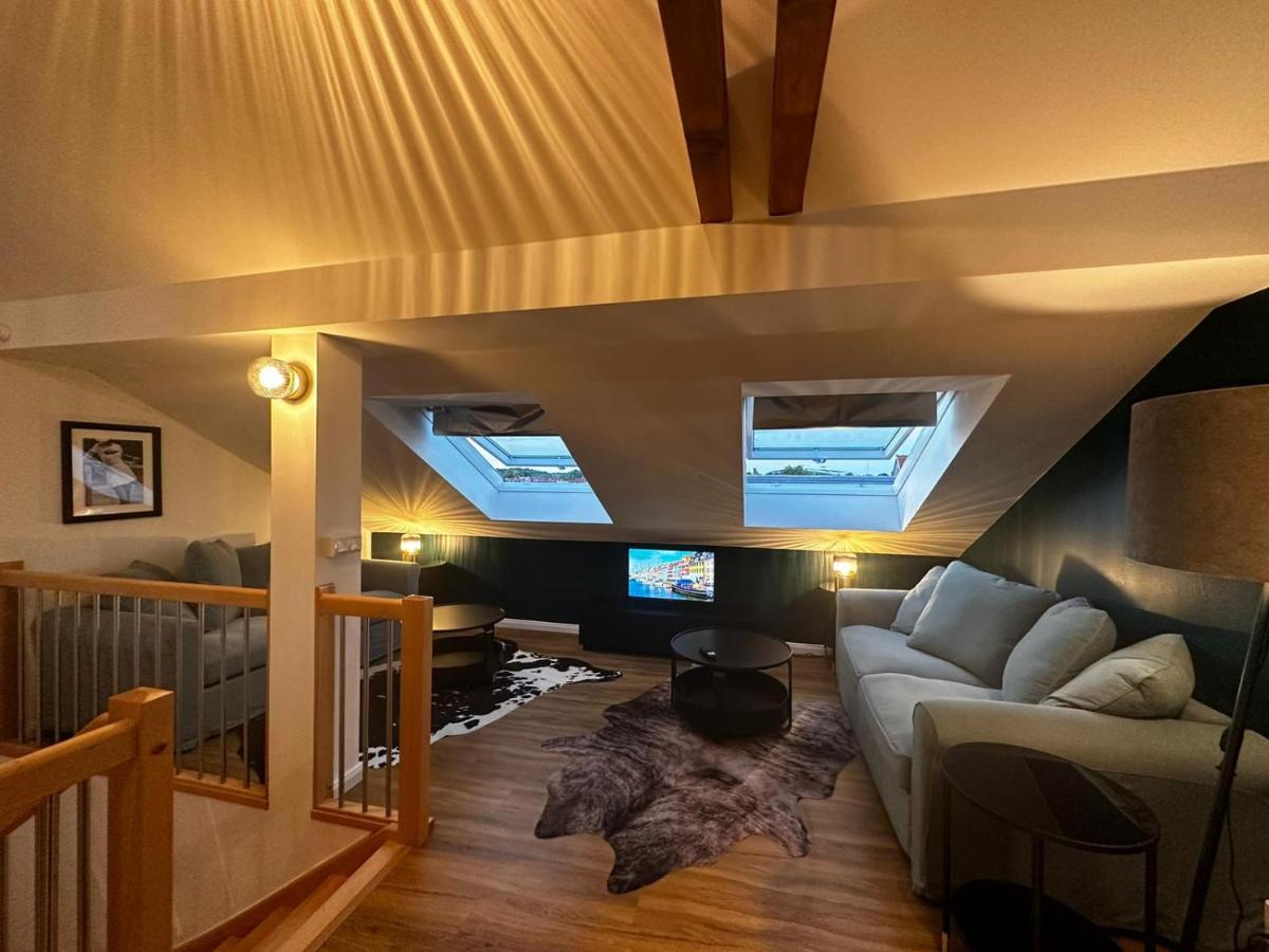 Nr 14 - Hochwertiges 3 Maisonette Mit Grosszugigen Wohnbereich Und Balkon * Leipzig