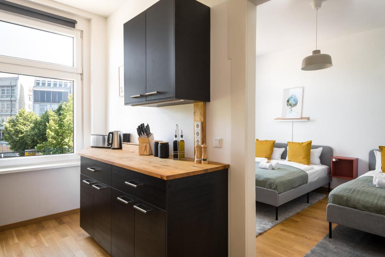 Sehr Zentrale Naehe Des Bahnhofs In Fuer Bis Zu 10 Personen Appartement
