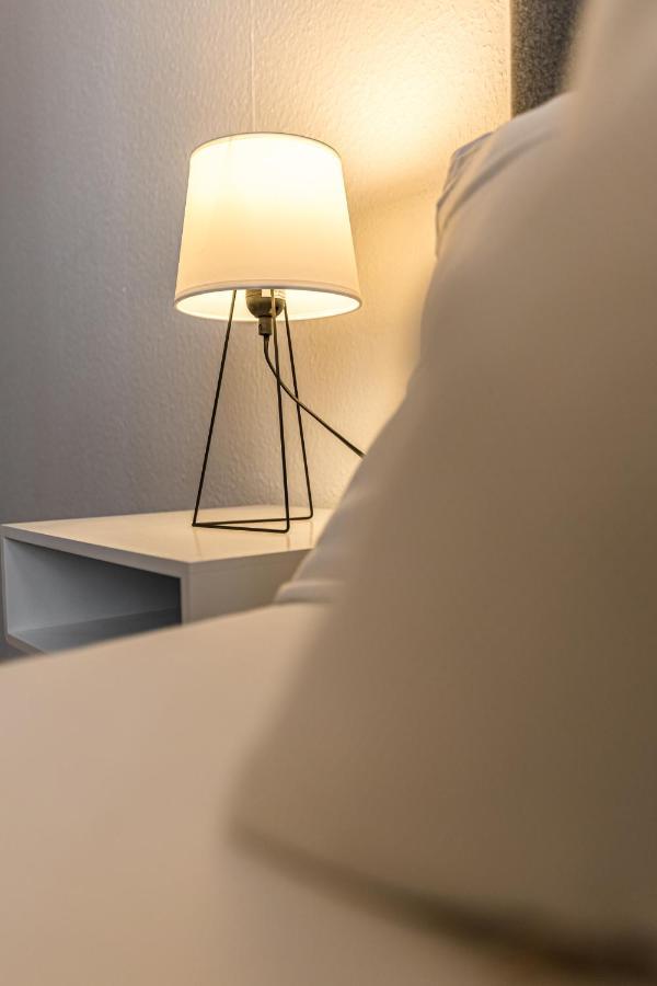 Ruhige Und Stilvolle Am Clara-zetkin-park Appartement *