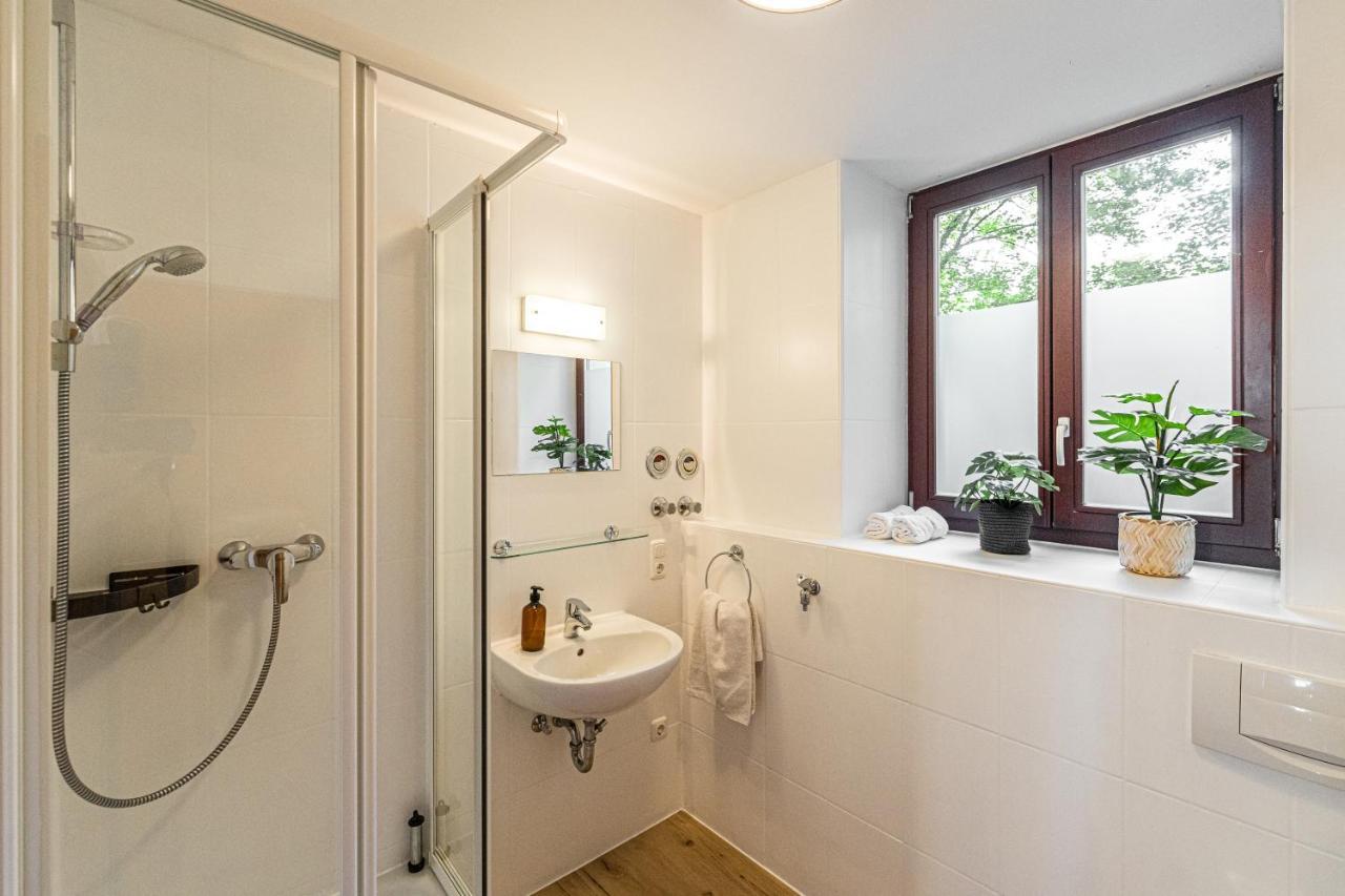 Ruhige Und Stilvolle Am Clara-zetkin-park Appartement