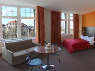 Royal International 4*