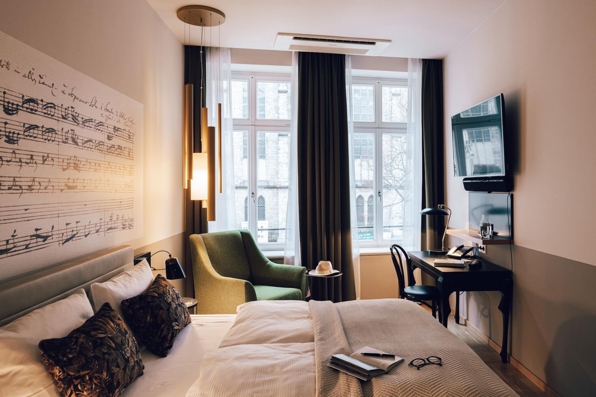 Townhouse 4*