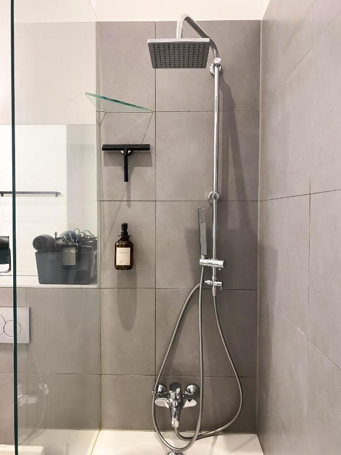 Appartement Modernes Loft-apartment Inkl Tiefgarage Im Zentrum Leipzigs *
