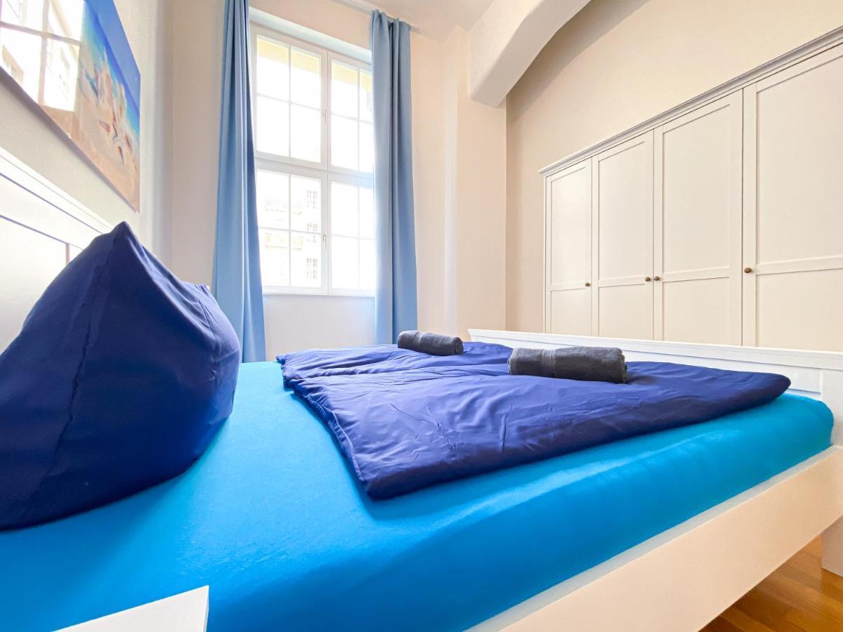 Grosse 3-raum Luxus-unterkunft Mit 2 Badern, Waschtrockner & Kostenfreier Tiefgarage In Innenstadtnahe Appartement