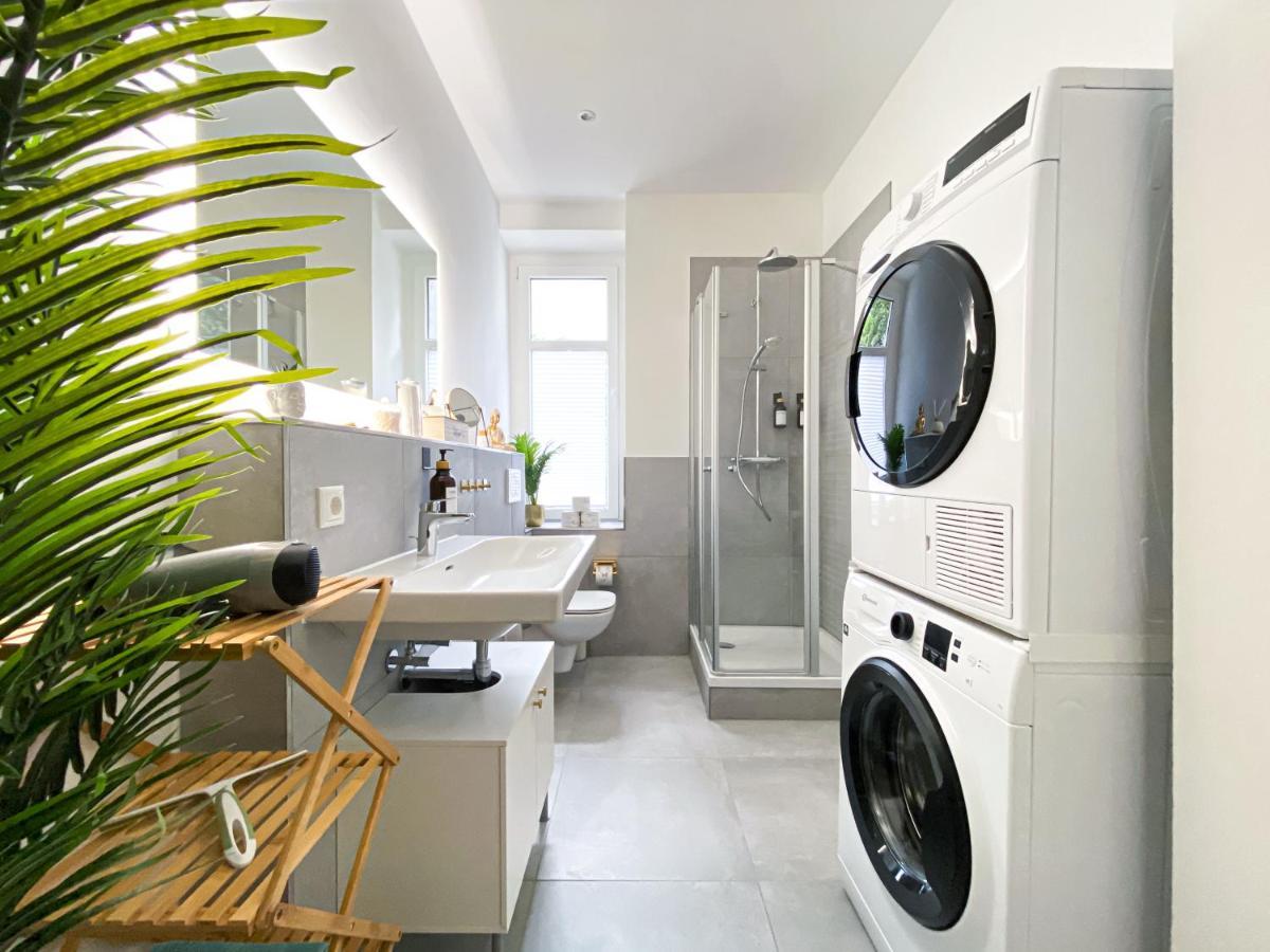 Appartement Freundliche Mit Regendusche, Kueche, Waschmaschine&trockner, Tv, Wlan