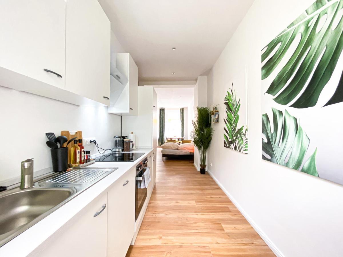 Freundliche Mit Regendusche, Kueche, Waschmaschine&trockner, Tv, Wlan Appartement Leipzig