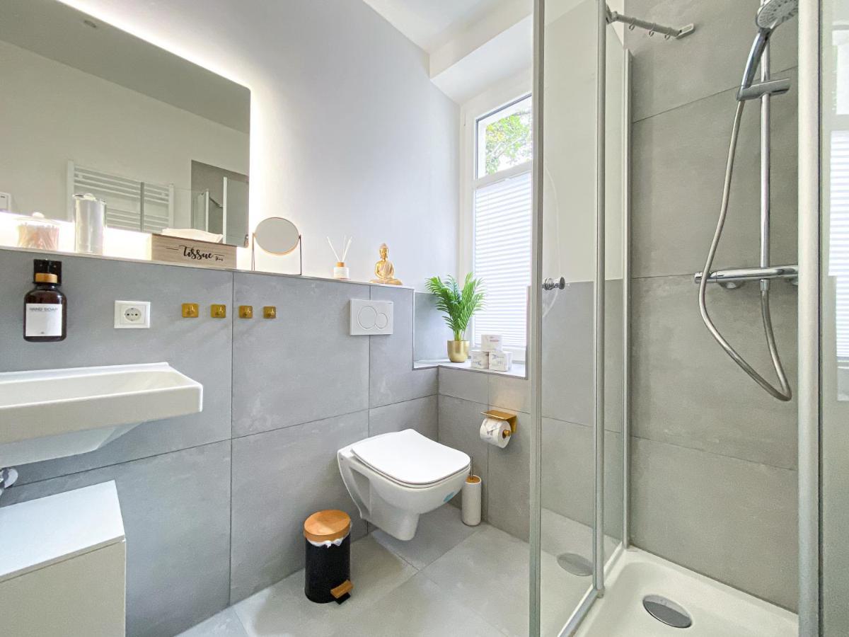 Appartement Freundliche Mit Regendusche, Kueche, Waschmaschine&trockner, Tv, Wlan Leipzig