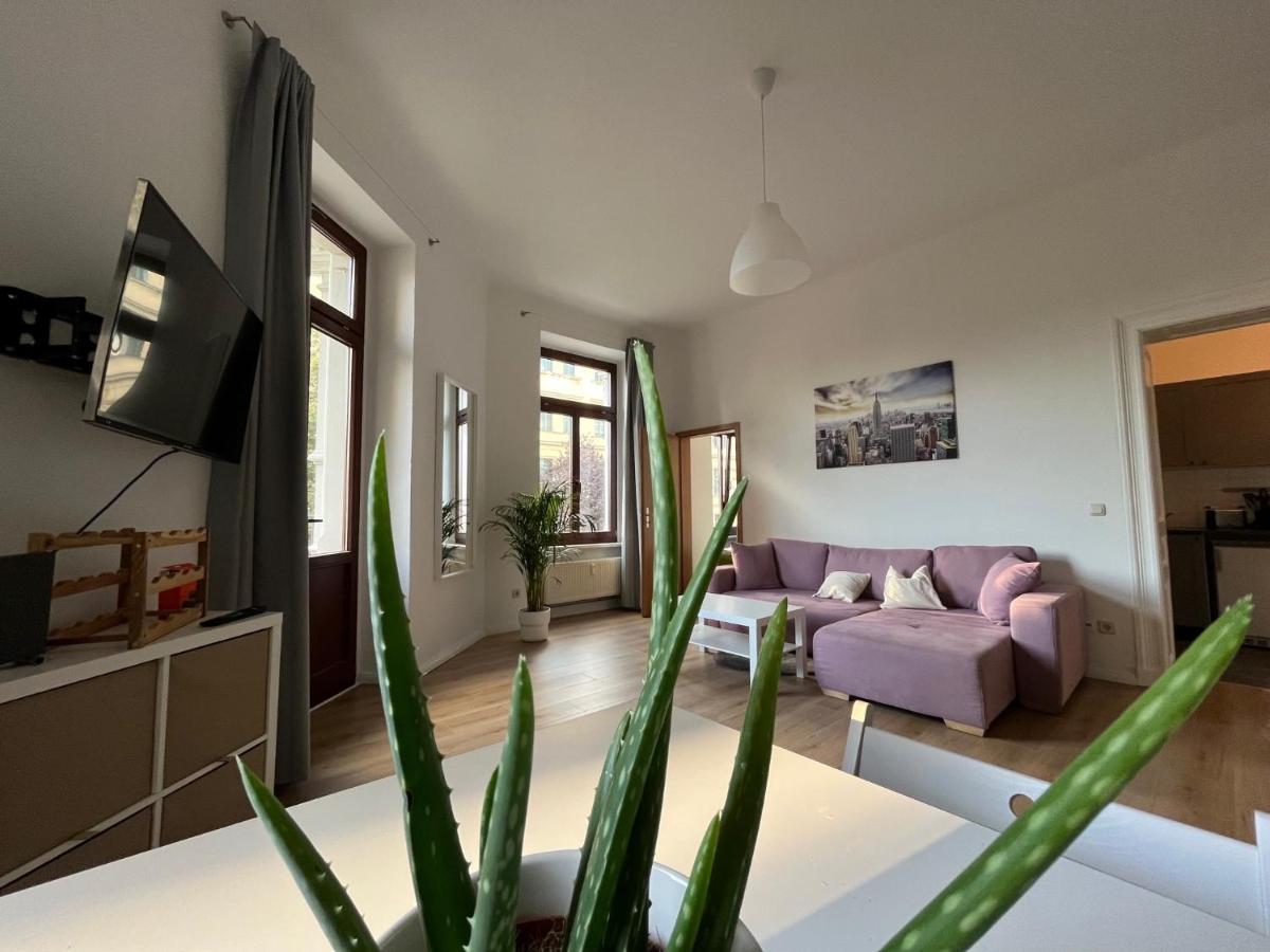 Ferienwohnung Waldstrassenviertel Apartment *
