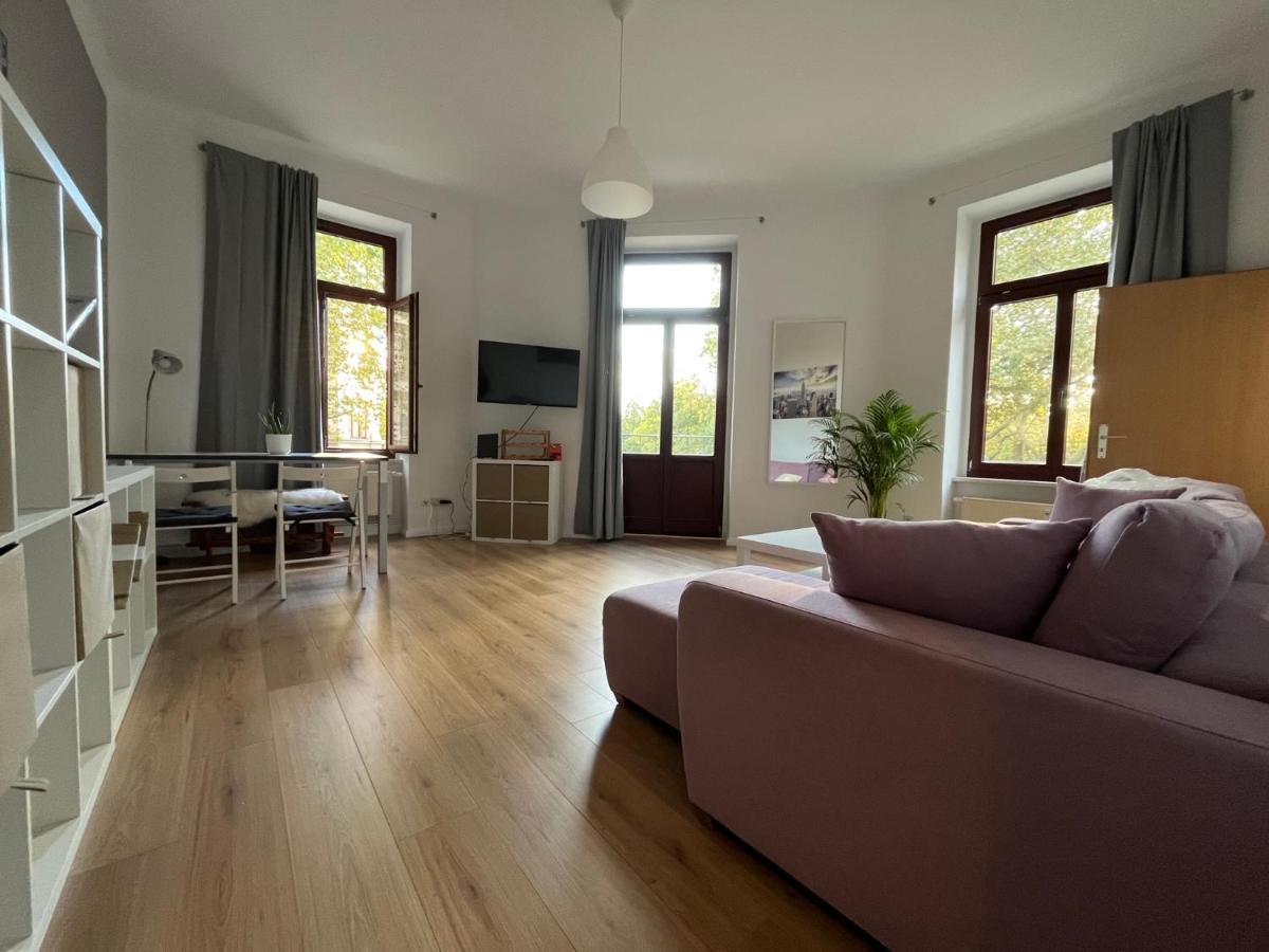 Ferienwohnung Waldstrassenviertel Apartment *