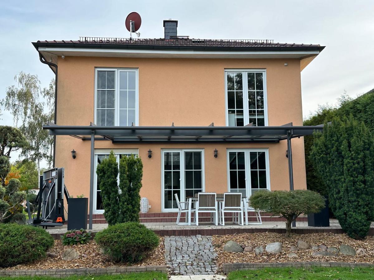 Villa Leipziger Stadtvilla: Geräumig Und Zentral Mit Garten