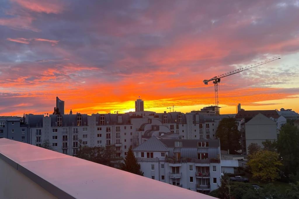 Apartment Moderne Penthousewohnung In Zentrumsnaehe *
