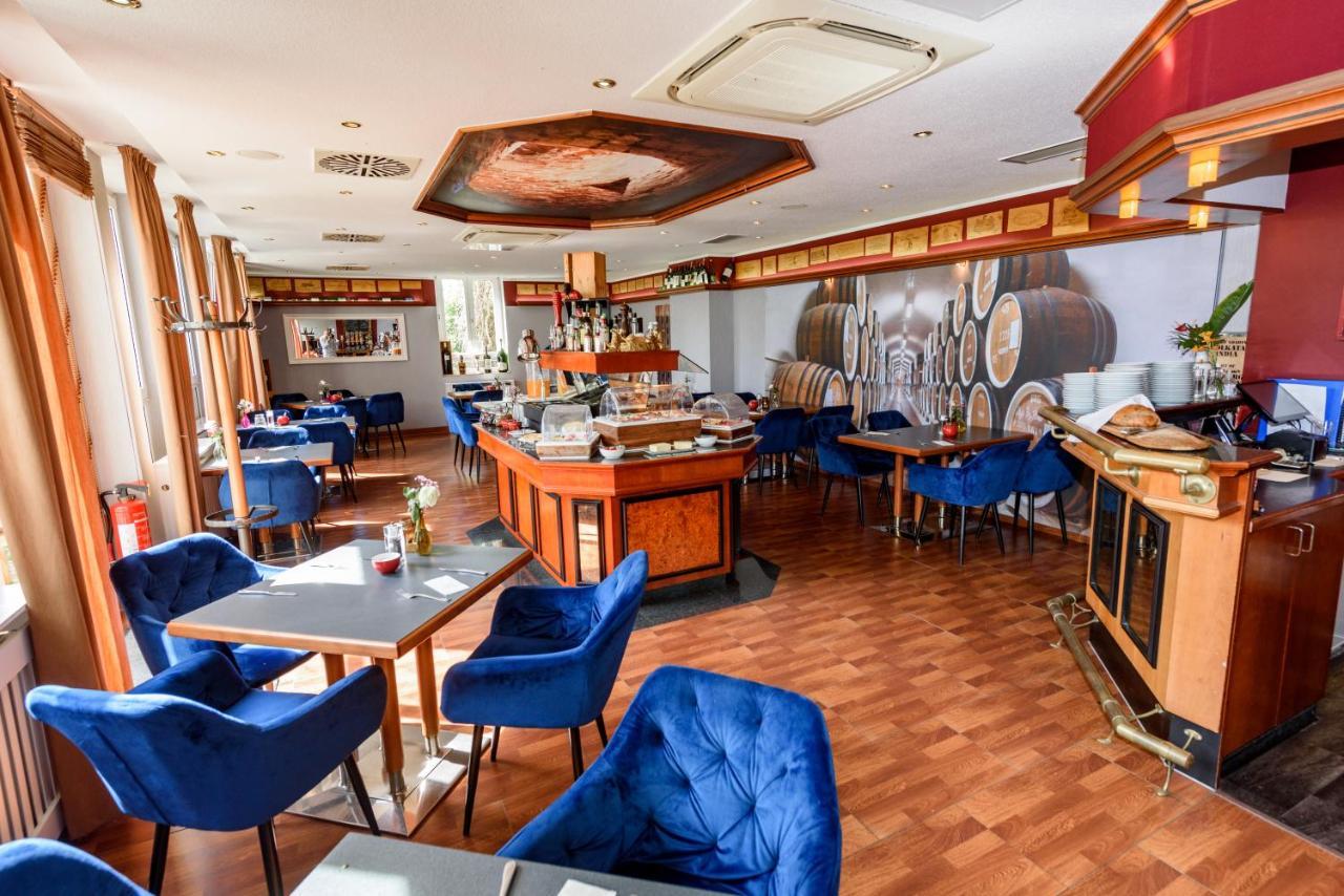 Hotel Residenz 3*