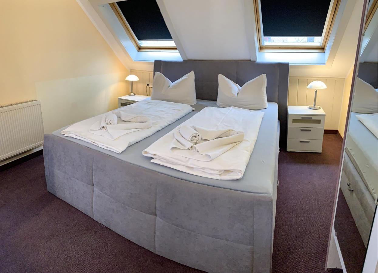 Carl Von Clausewitz Hotel 2*