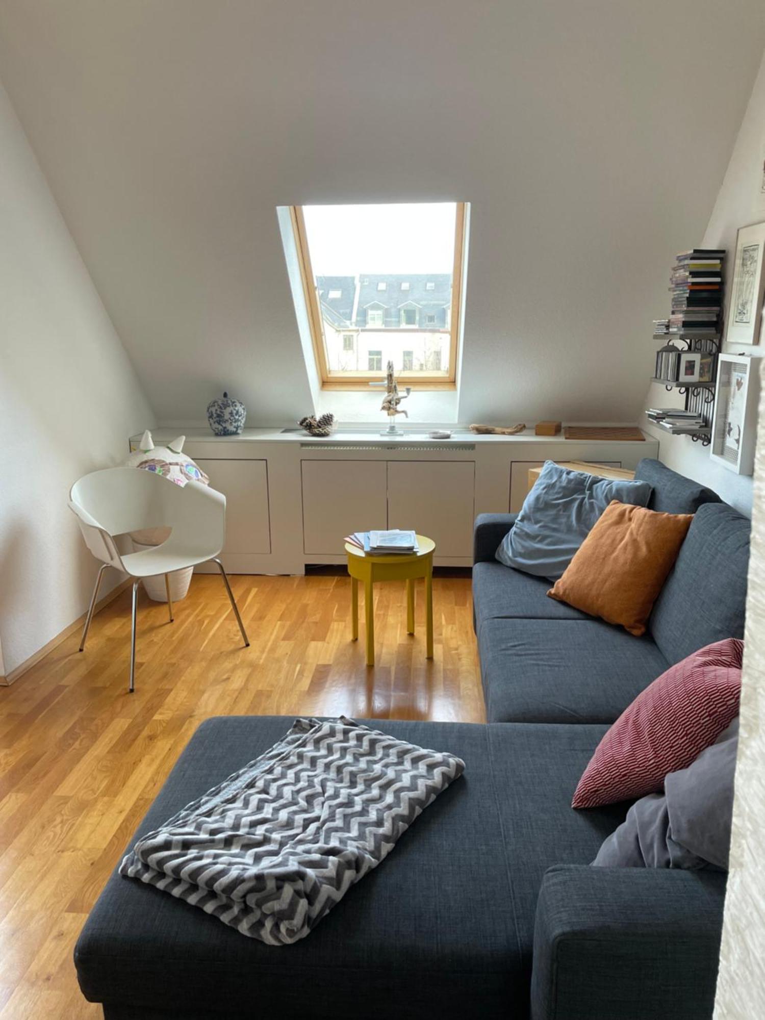 105qm-3-raum, Zentral, Ruhig, Gemuetlich Appartement