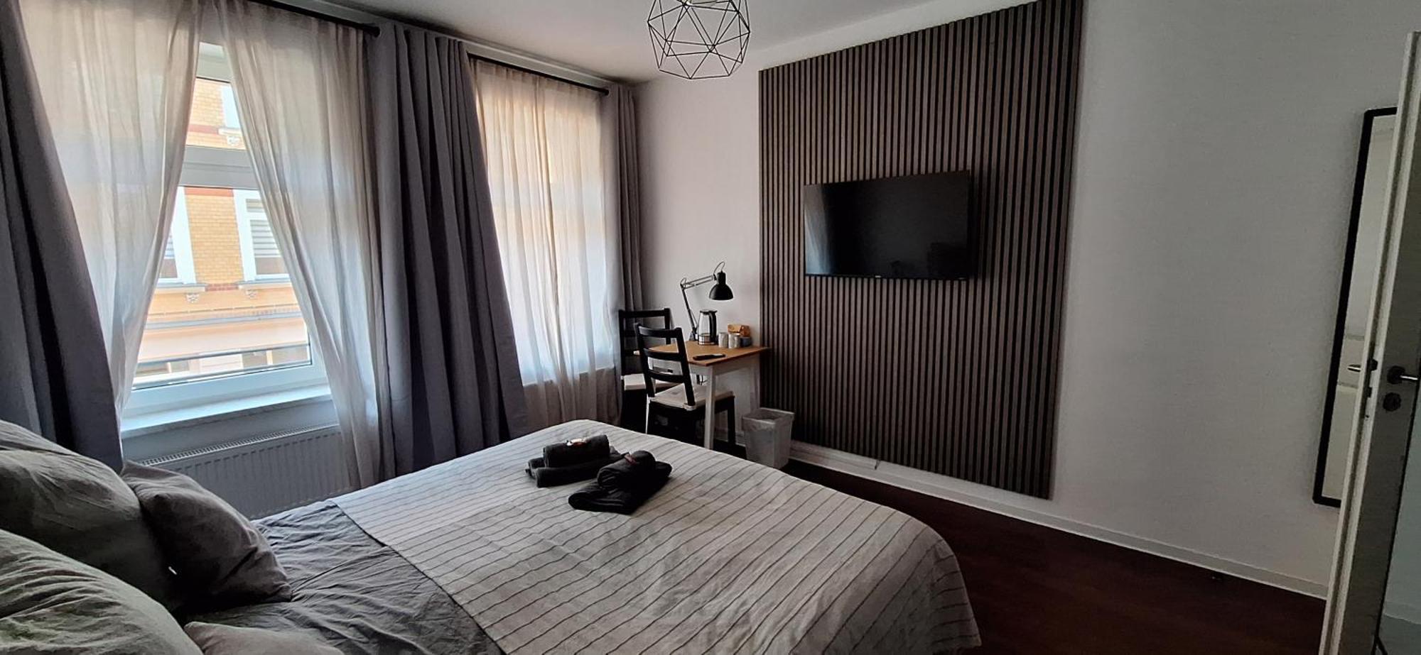Homestay Modernes Einraumzimmer Mit Eigenem Bad, Balkonnutzung, Zentrumsnah - In 10 Minuten Mit Dem Rad Oder Dem Oepnv Zur Arena Und In Leipzigs Innenstadt *