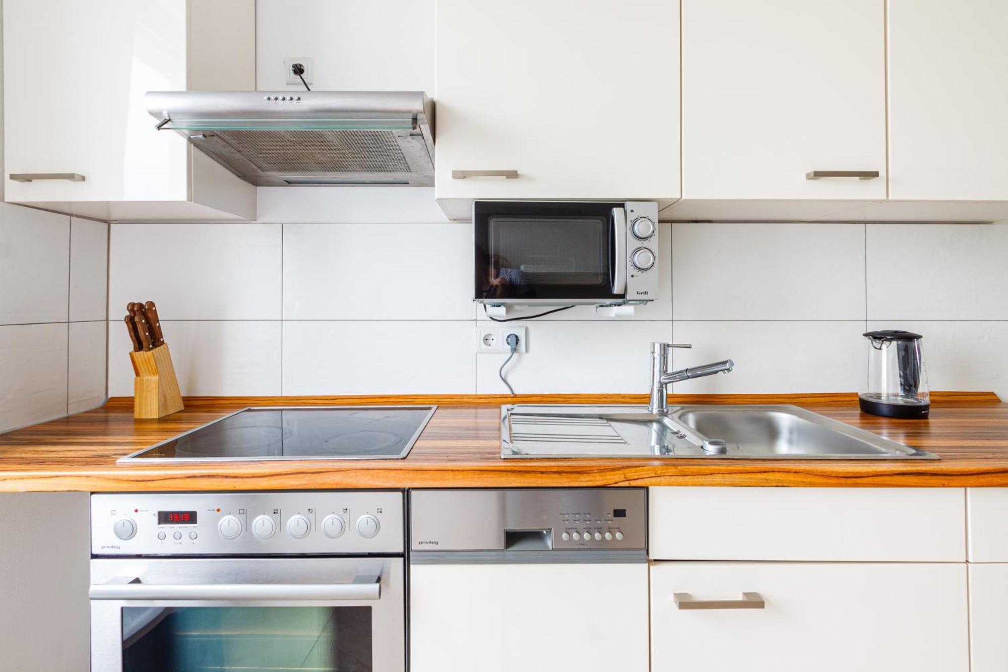 Moderne Monteurwohnung In Nord * Leipzig