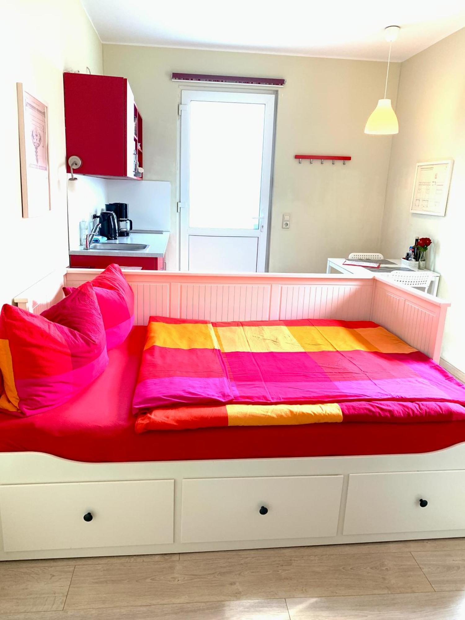 Senfbude - Klein Aber Fein - Wunderschoenes Studio-apartment Mit Terrasse Und Stellplatz Appartement