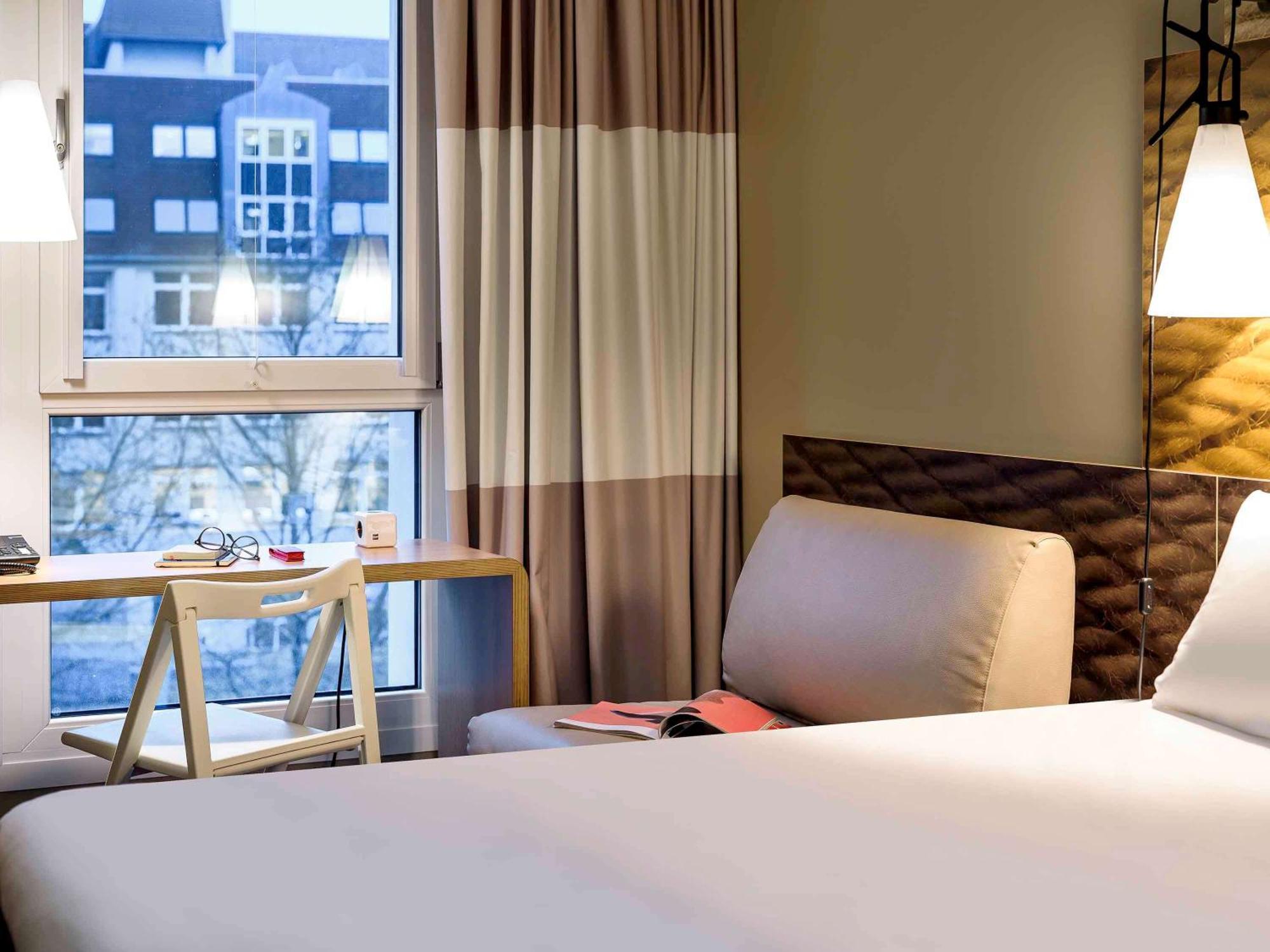 Ibis Hotel 2*