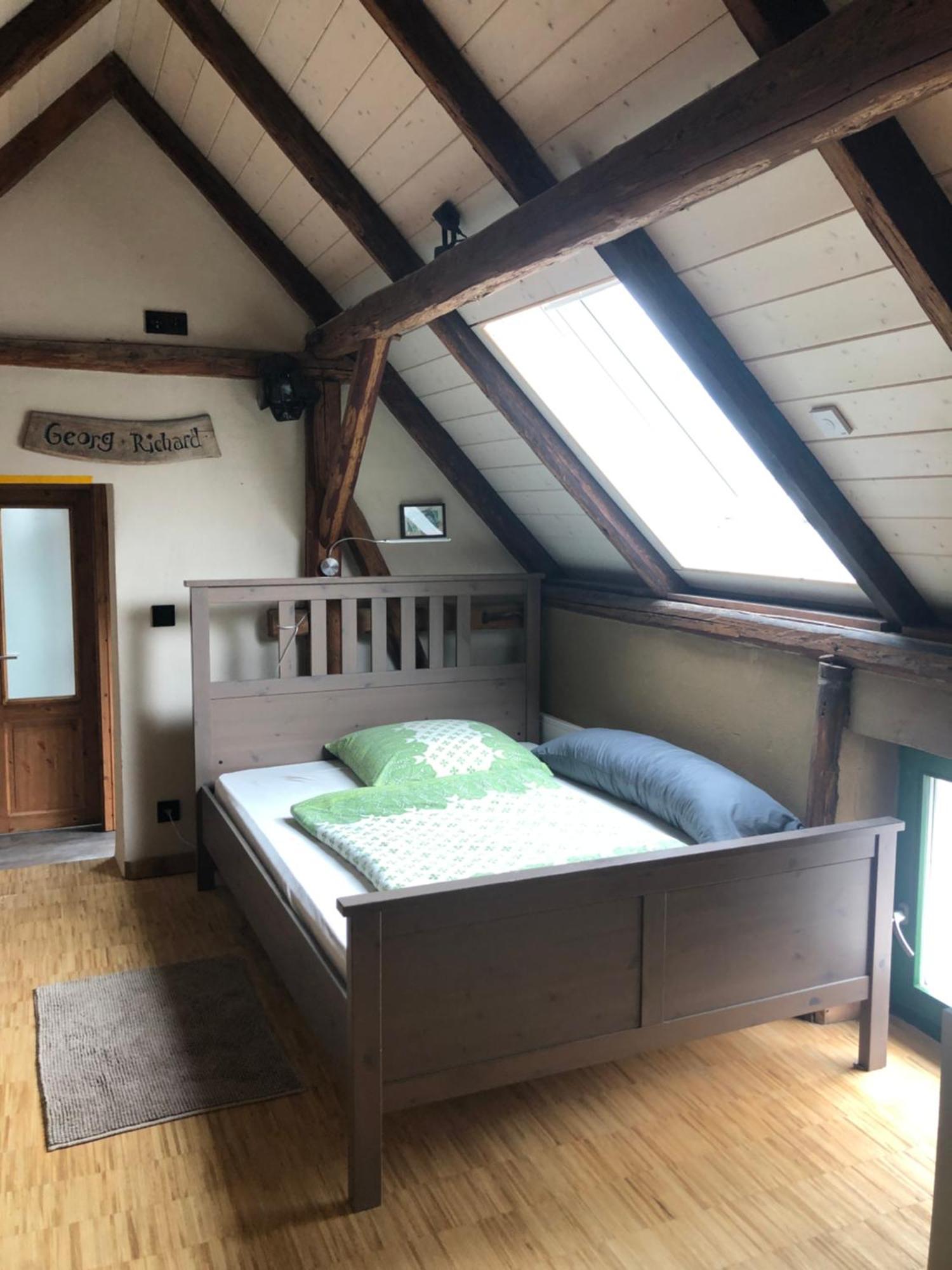 Appartement In Historischem 3-seitenhof *