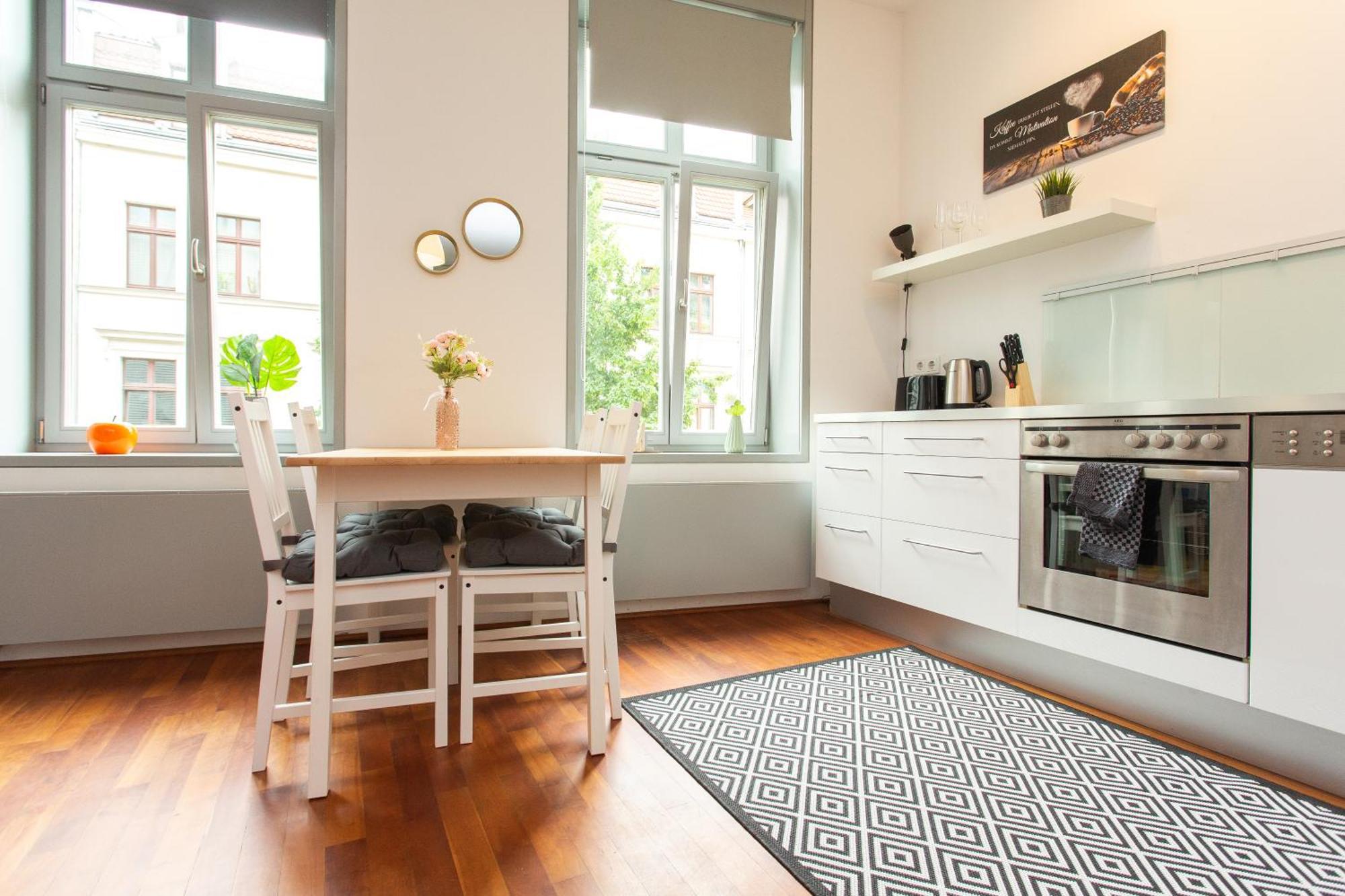 Fullhouse - - M14 - Balcony - Smarttv Appartement