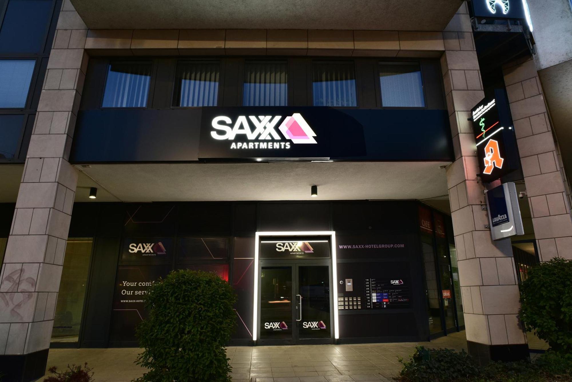 Saxx