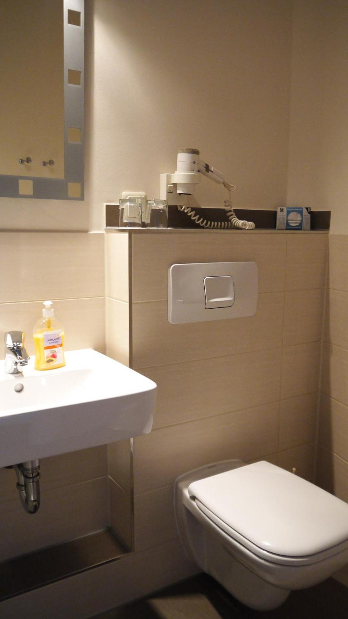 Hotel Carl Von Clausewitz 2*