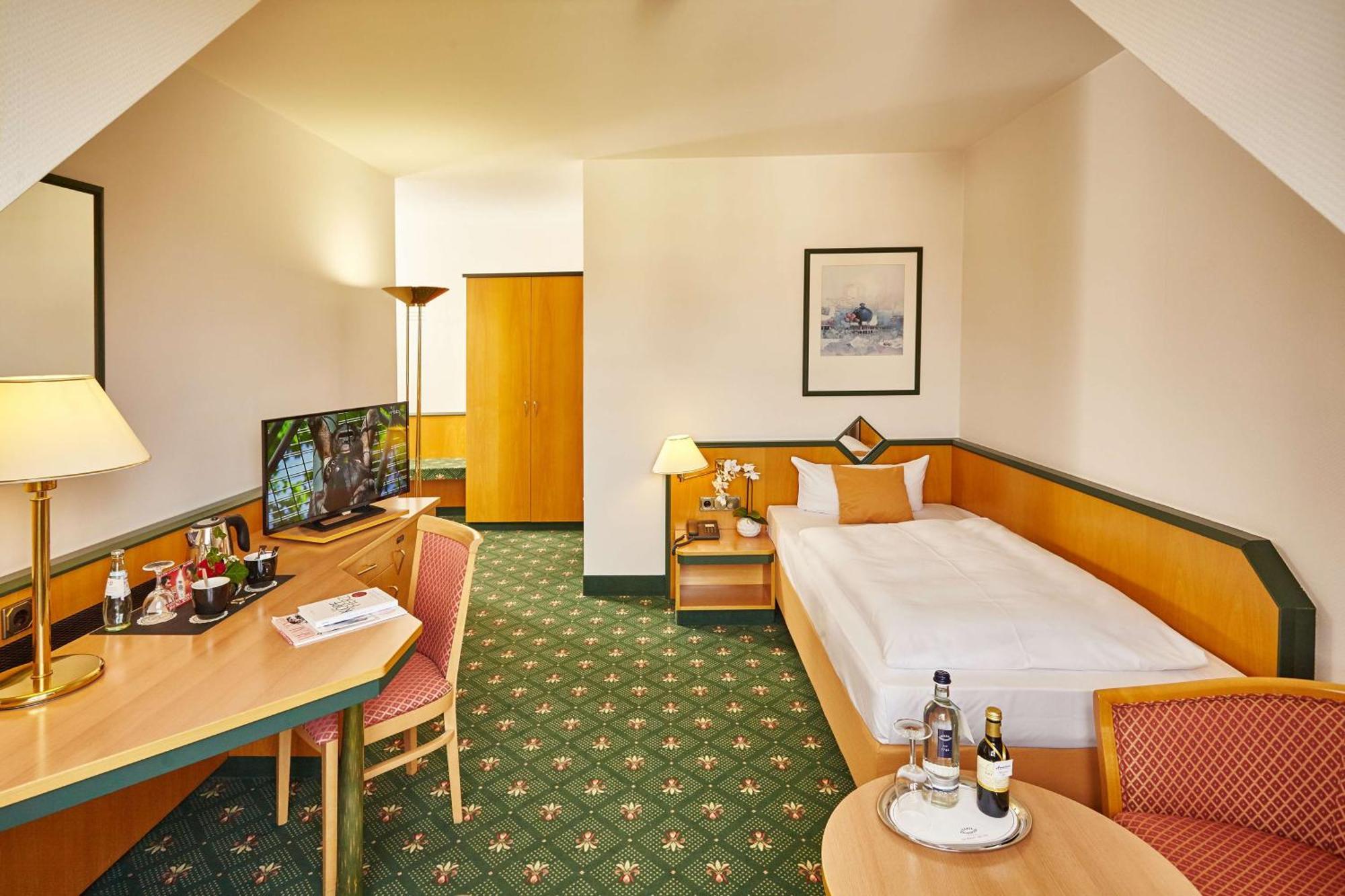 Hotel Balance Alte Messe 4*