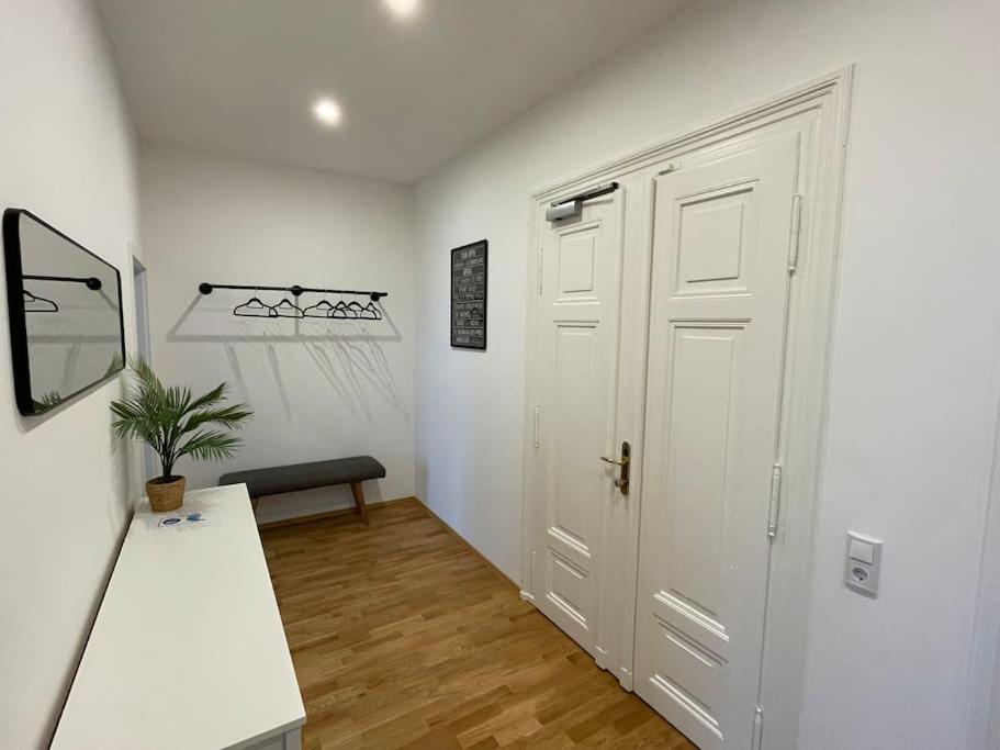 Appartement #attraktive Altbauwohnung Im Leipziger Zentrum 1 Og Links *